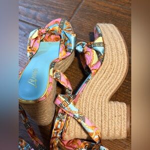 Liliana | Colorful wedge heels